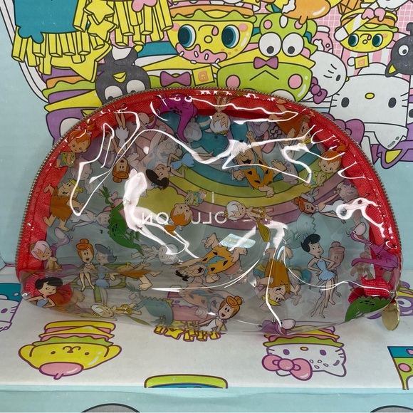 (+ 2 Random Items) Flintstones I Heart Revolution Makeup Pouch | Cartoon Bag - Picture 2 of 5